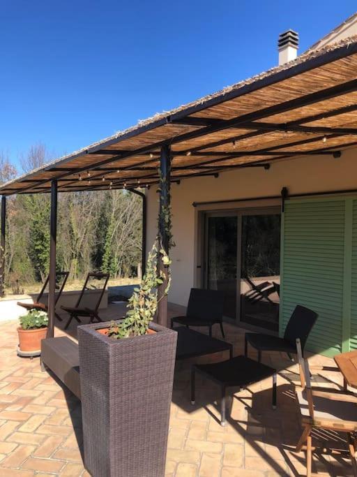 Casa Loumavi Bed & Breakfast Selvatelle Exterior photo
